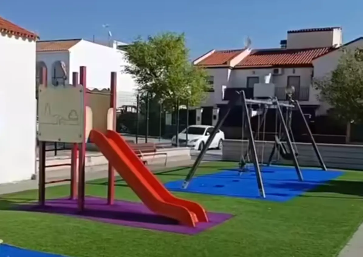 Mejora de parques e instalaciones municipales en Villamart&iacute;n